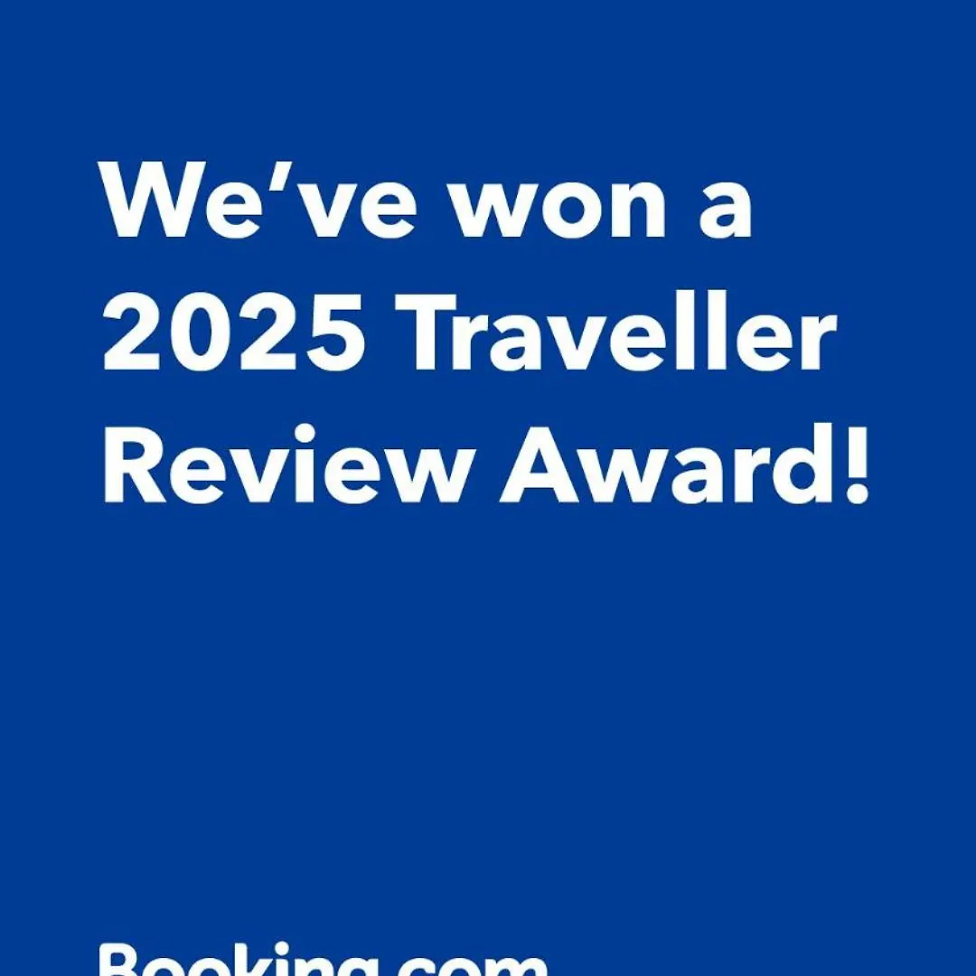 Daire Skytreehotelー浅草まで電車乗車7分でスカイツリーまで電車乗車3分さらに空港から直通です12名までの一軒家の3Ldkの7年で綺麗駐車場付 Tokyo Japonya